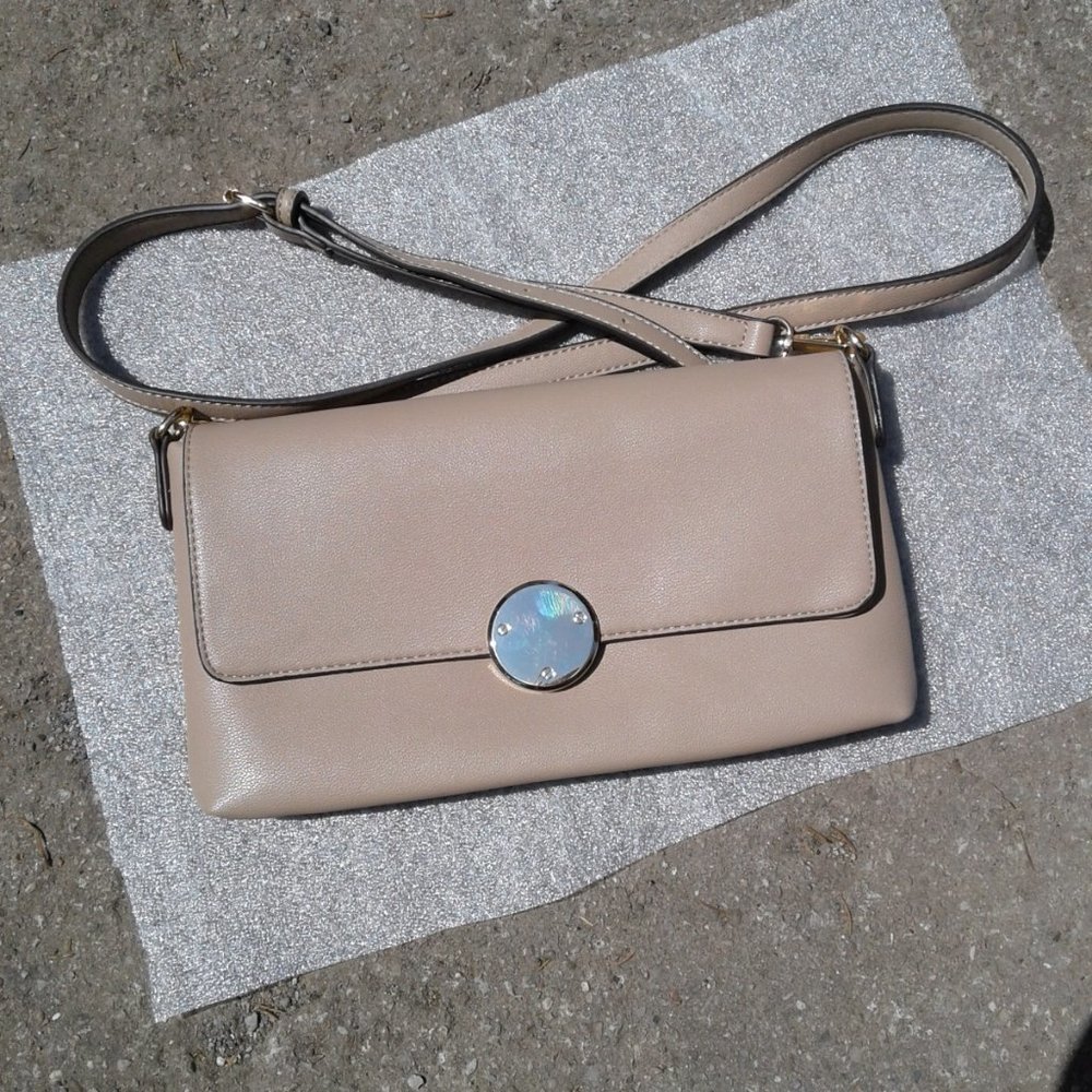 NWOT Envelope cross-body bag